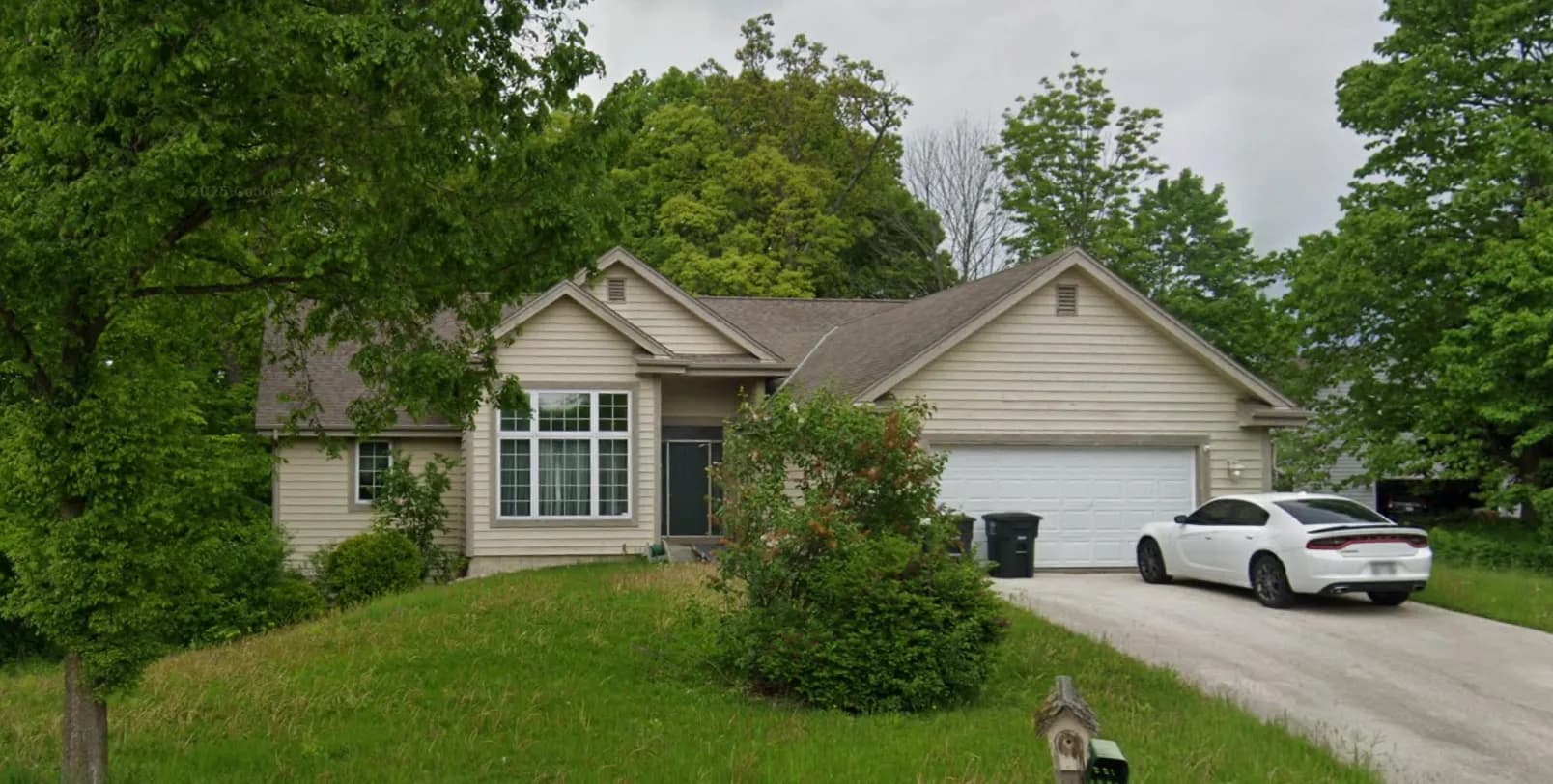 Estate home in the Wauwatosa area sold for cash during probate without repairs or showings