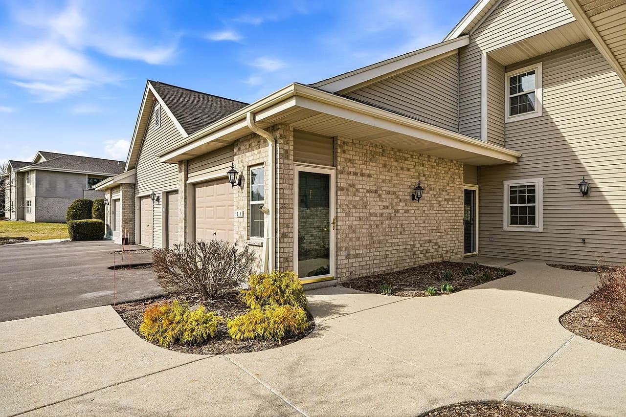 Edgerton WI area home that would not sell on the open market, purchased as-is for cash